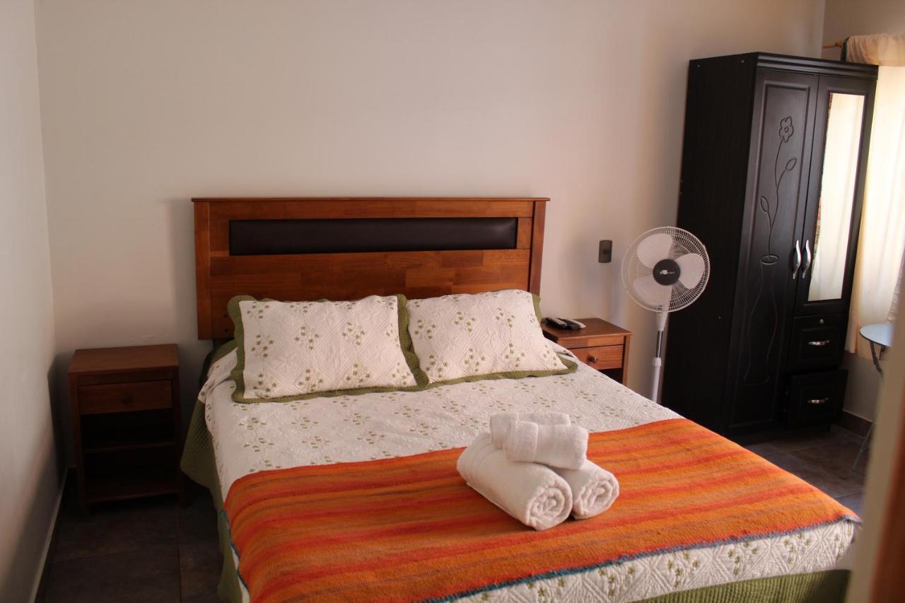 Vicuna Lodge Сан Педро де Атакама Екстериор снимка