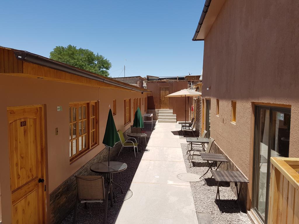 Vicuna Lodge Сан Педро де Атакама Екстериор снимка