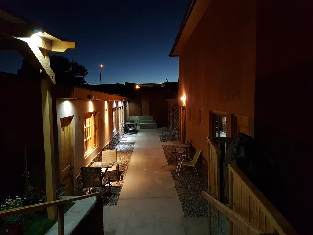 Vicuna Lodge Сан Педро де Атакама Екстериор снимка